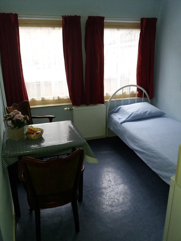Hostel Pension Tivoli Groningen Ngoại thất bức ảnh